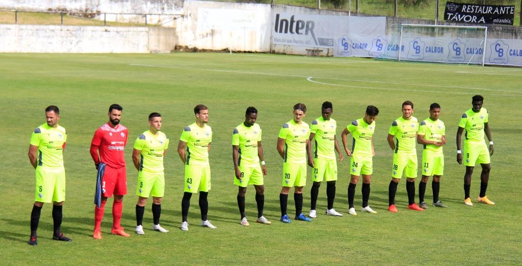 Futebol: Mirandela agarra-se a última réstia de esperança para subir à Liga 3