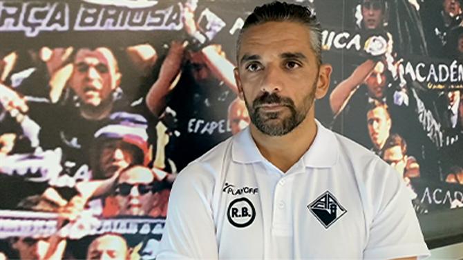 Futebol: Treinador mirandelense vai renovar com a Académica de Coimbra