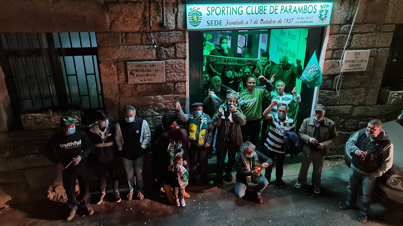 Futebol: Leões de Parambos festejaram título nacional