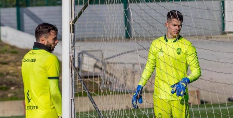 Futebol: Tomás Igreja chamado aos trabalhos de pré-época do G.D. Chaves