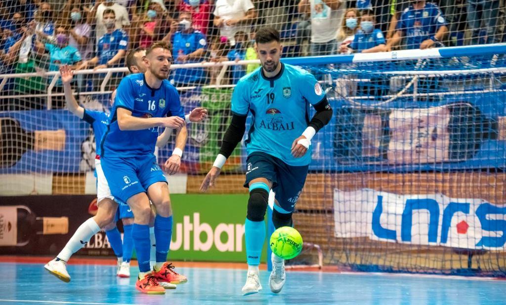 Edu Sousa defende dois penáltis e garante passagem do Vinã Valdepeñas às meias-finais do Play-Off