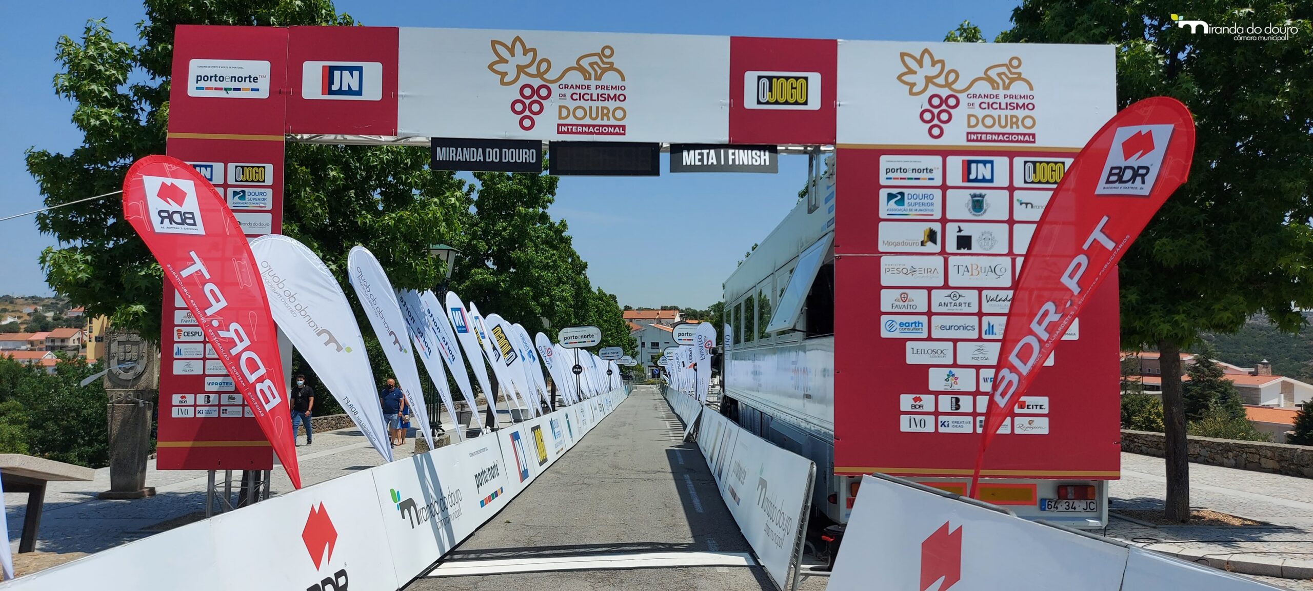 Ciclismo: Iúri Medeiros vence ao sprint em Miranda do Douro