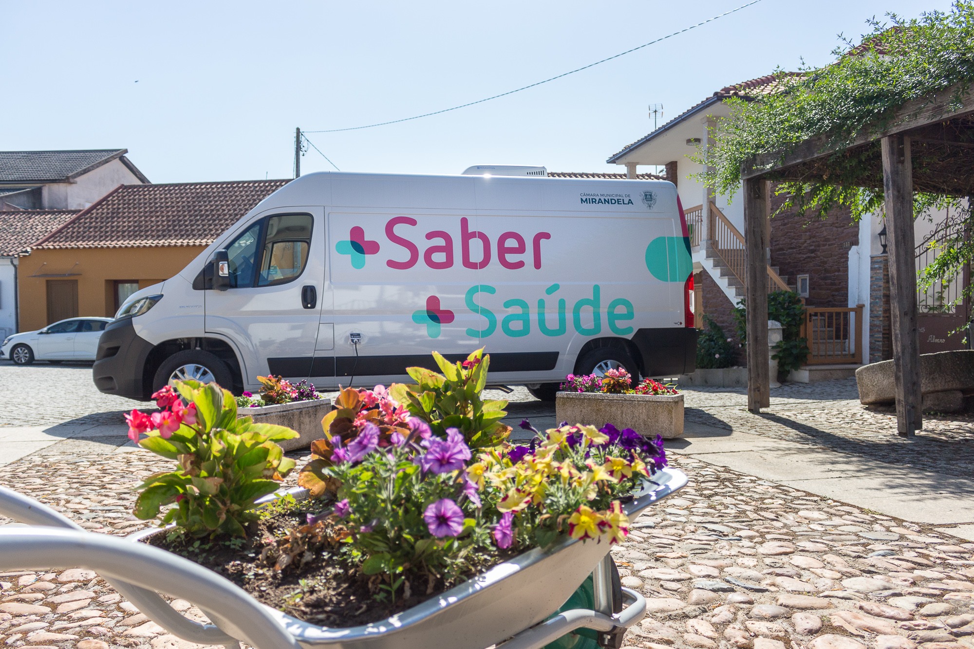 Mirandela tem agora uma Unidade Móvel de Saúde que já começou a percorrer concelho