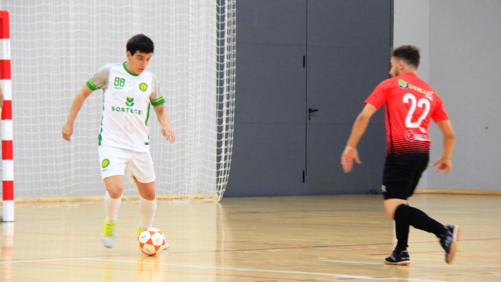 Futsal: Macedense vence e fica mais perto da permanência na 2ª Divisão
