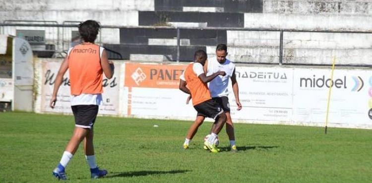 Futebol: Capitão do SC Mirandela renova por mais uma época