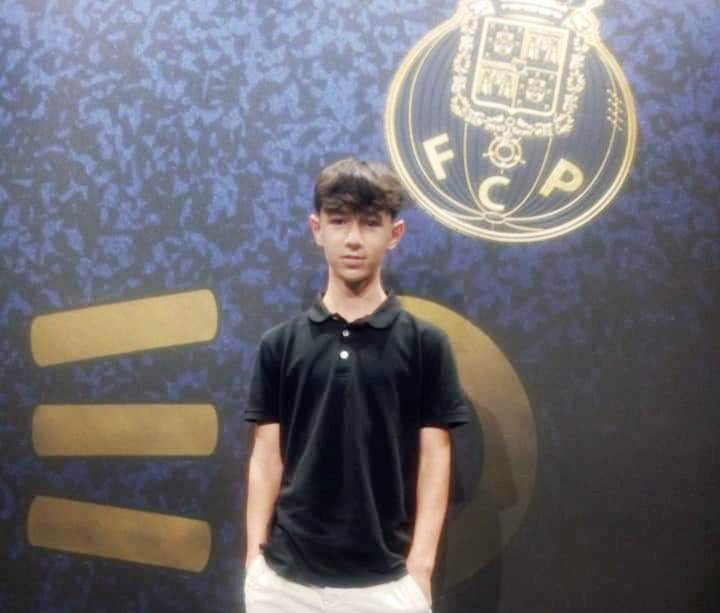 Jovem mirandelense ruma ao F.C. Porto