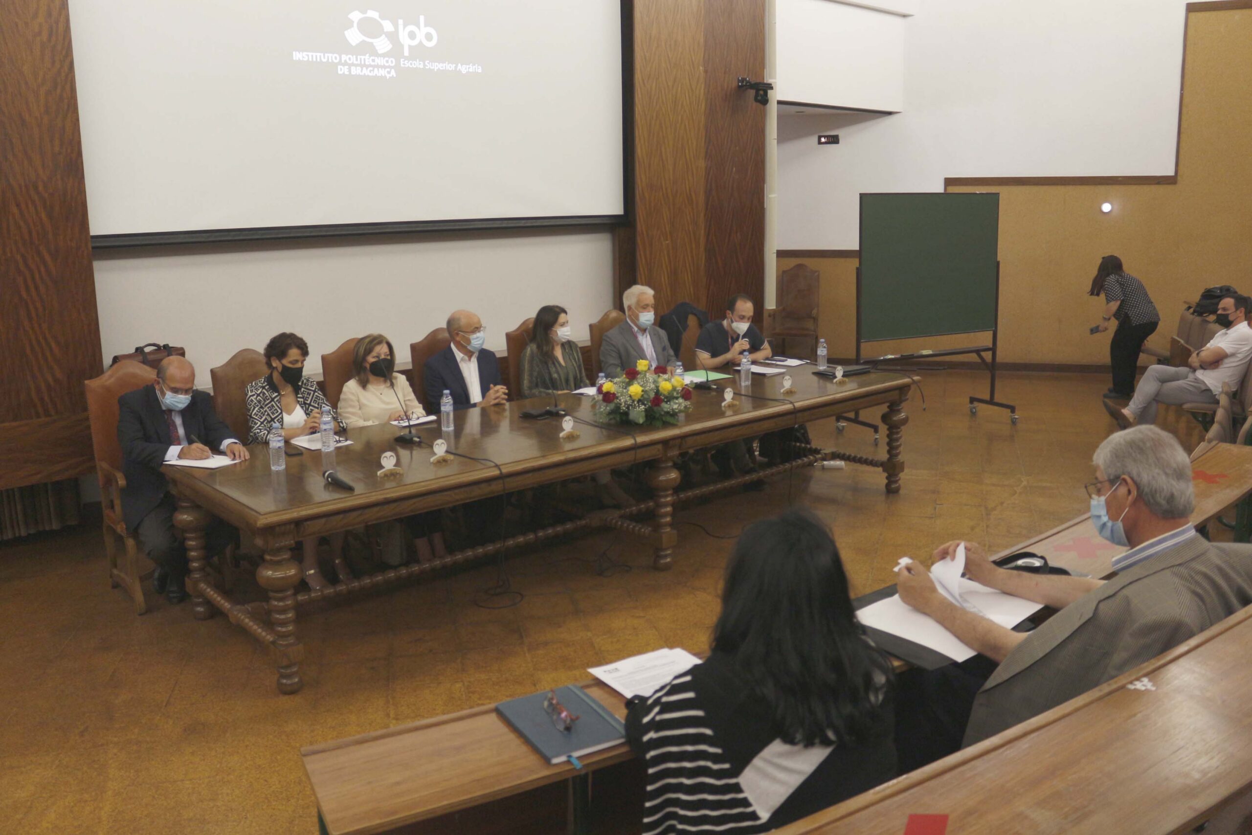 Geólogo e escritor asturiano defende que aldeias devem ser gestoras do território