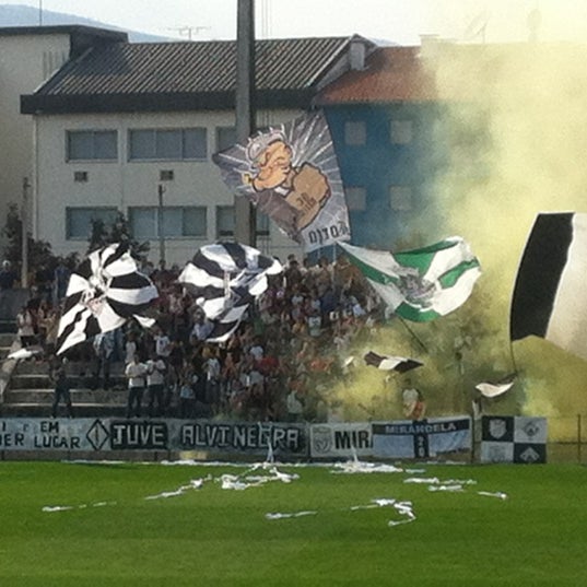 Futebol: Clubes aplaudem regresso do público aos estádios