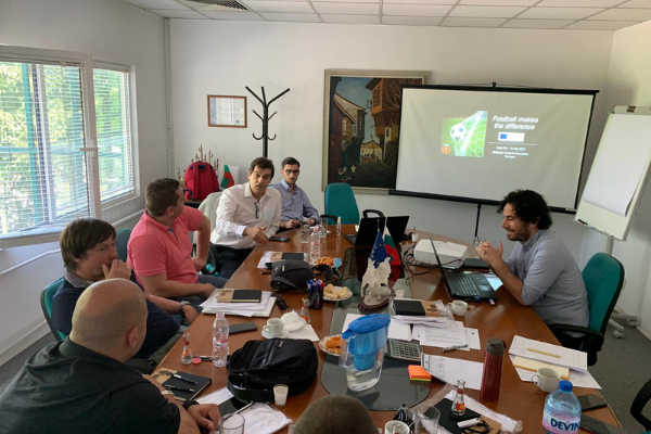 Futebol: A.F. Bragança é parceira do projecto europeu “Football Makes the Diference”