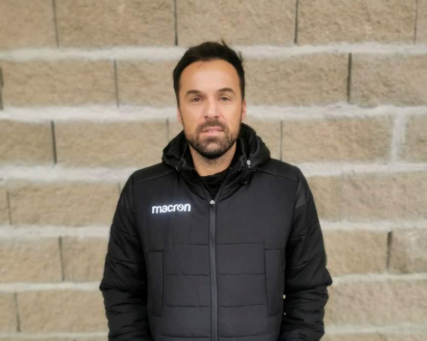 Nuno Fernandes renova com o F.C. Vinhais e inicia pré-época na quinta-feira