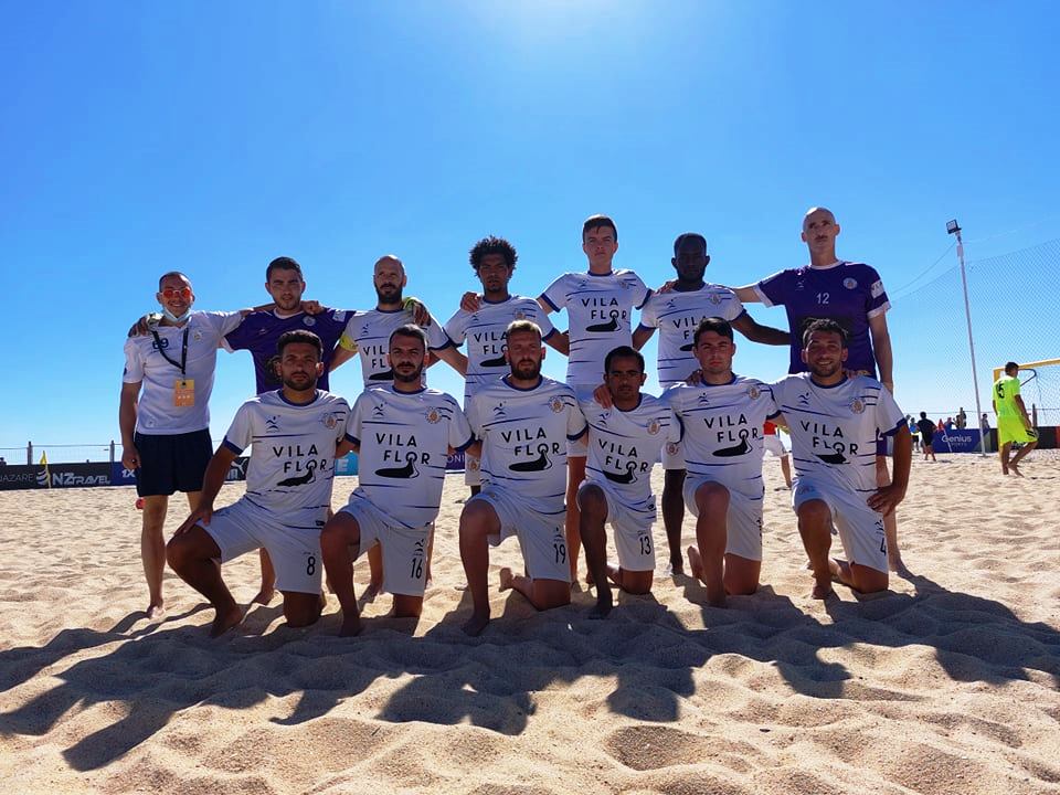 Vila Flor SC procura revalidação do título distrital de futebol de praia