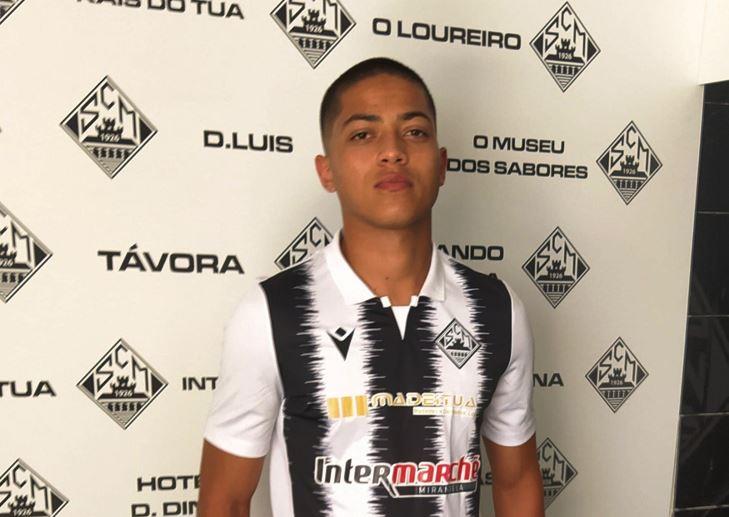 Médio brasileiro é a 12ª contratação do Mirandela