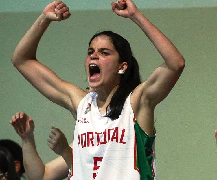 Inês Lage muda-se para o CPN Basket