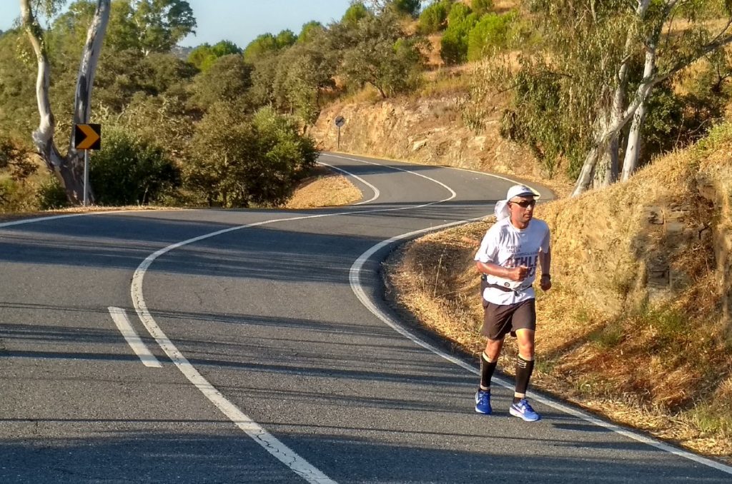 Ultramaratonista João Paulo Félix percorre Portugal a correr e passa por Macedo de Cavaleiros