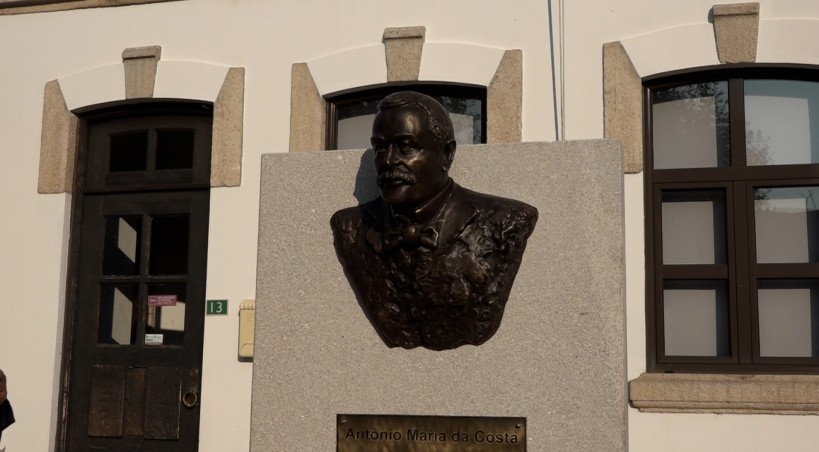 Busto de homenagem a António Maria da Costa inaugurado em Chacim