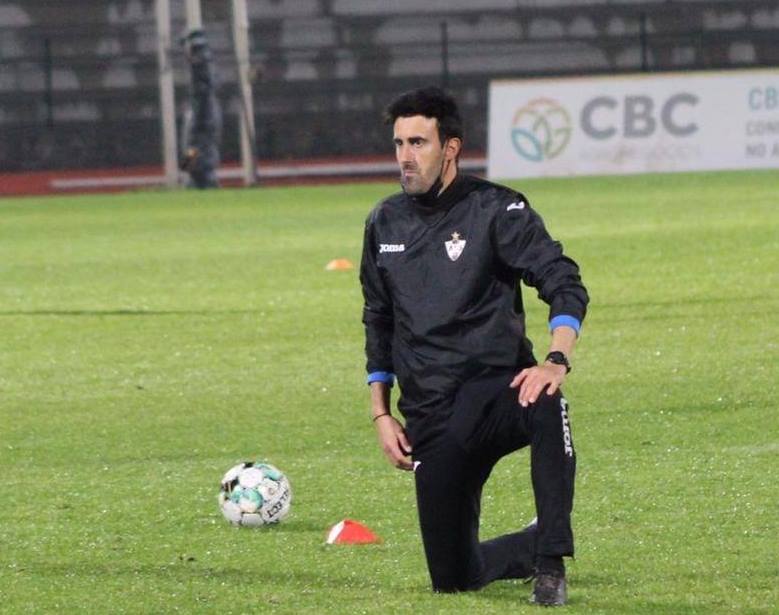 Futebol: Eduardo Gonçalves deixa comando técnico do Mirandês e volta a emigrar