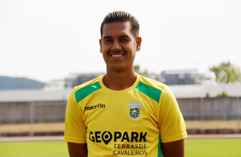 Futebol: Alisson já é opção no C.A. Macedo de Cavaleiros