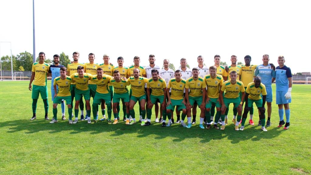 Futebol: Macedo sofre derrota ao cair do pano