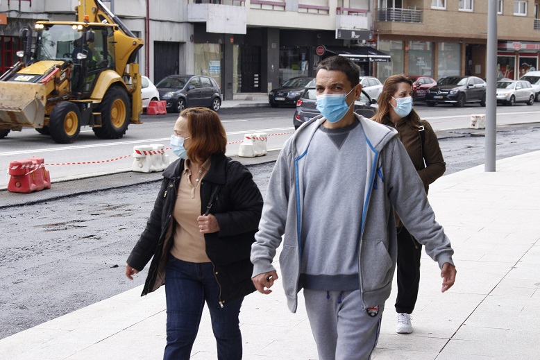 Uso de máscara deixa de ser obrigatório na rua