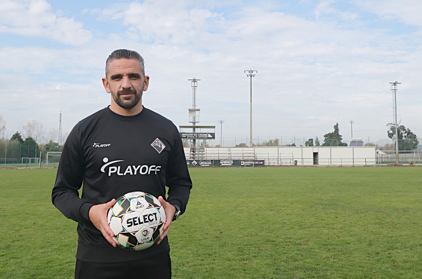 Futebol: Treinador mirandelense vai assumir comando técnico do Nacional depois de saída da Académica