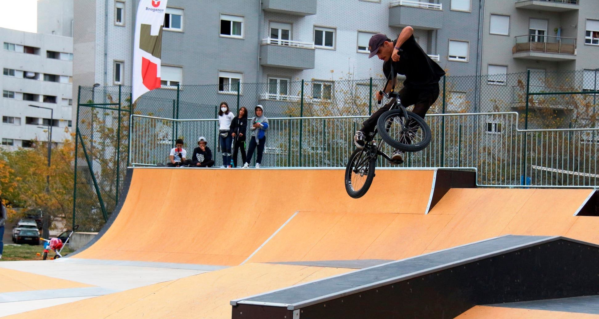 Desportos Radicais: Bragança já tem um SkateParque