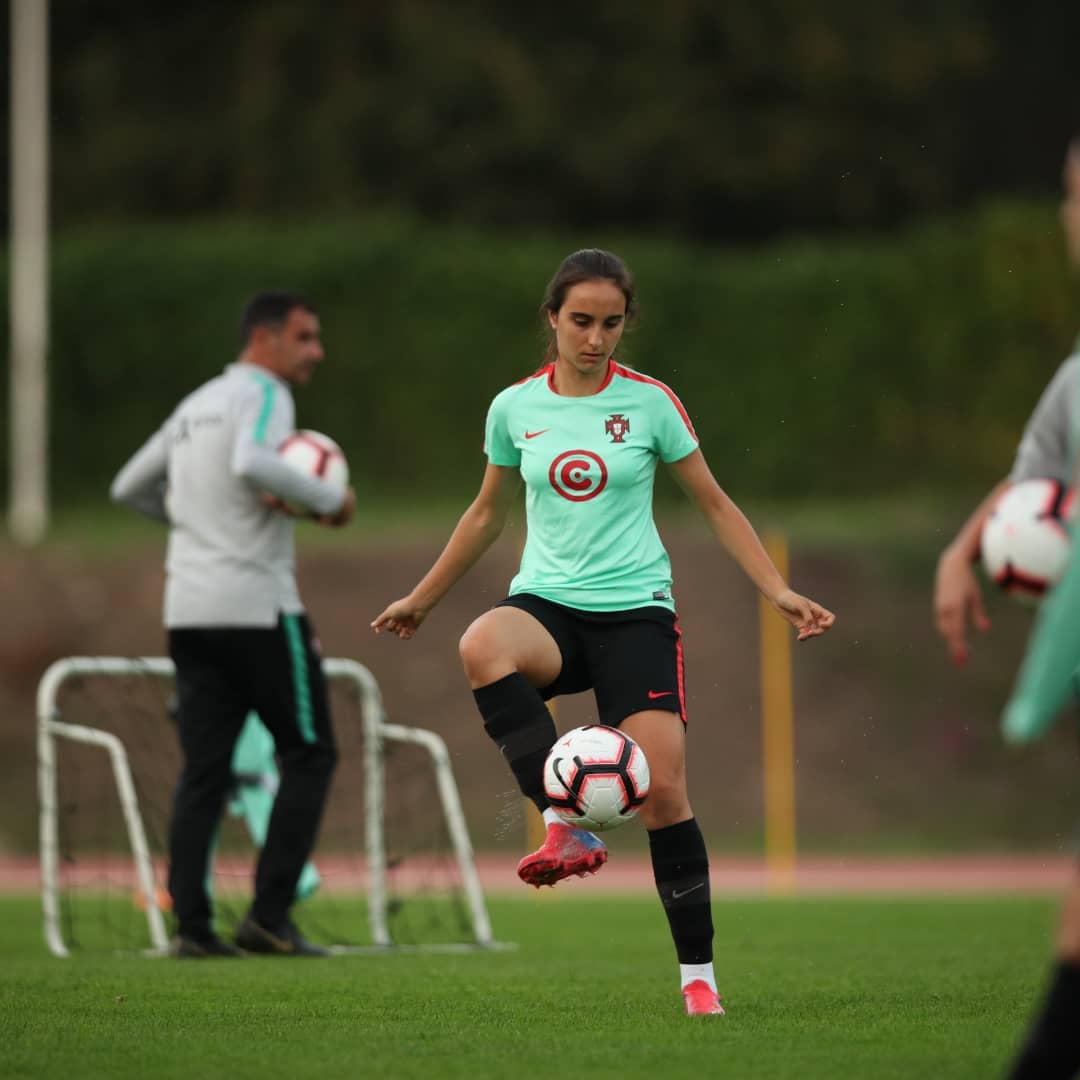 Futebol feminino: Bruna Ramos vai jogar o apuramento para Campeonato da Europa de sub-17