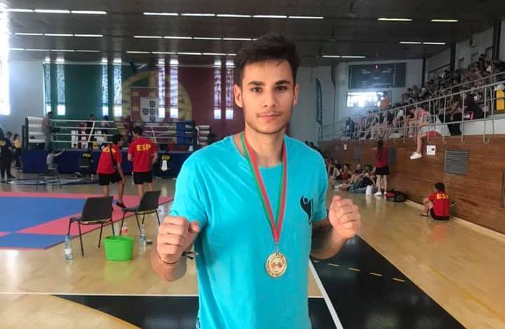 Kickboxing: Fabrice Fernandes no Campeonato do Mundo em Itália