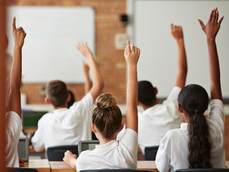 Projecto-piloto da CIM de Trás-os-Montes de partilha de turmas mantém alunos mais tempo com a família