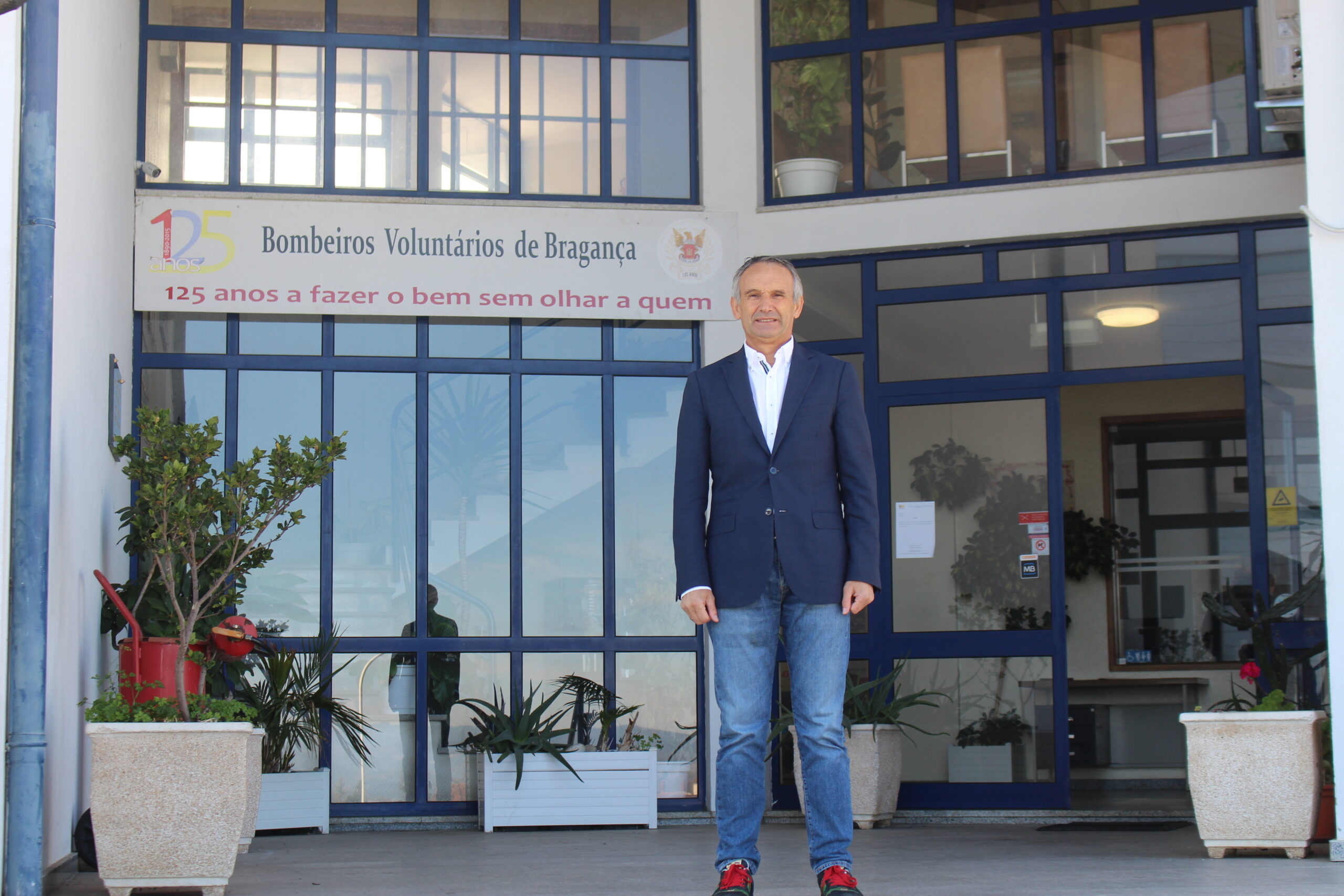 José Fernandes fecha ciclo de comandante dos Bombeiros de Bragança e apresenta candidatura à presidência da Associação Humanitária