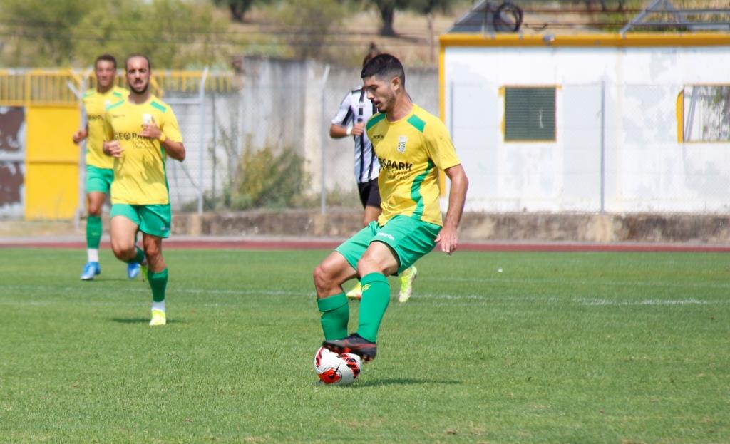 Futebol: Macedo quer dar um pontapé na crise de resultados