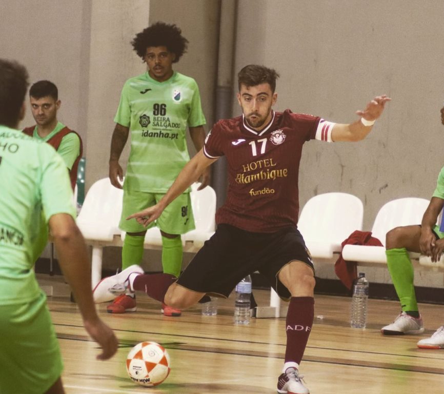 Futsal: Mário Feitas e Edu Sousa na lista de convocados da Selecção Nacional de Futsal