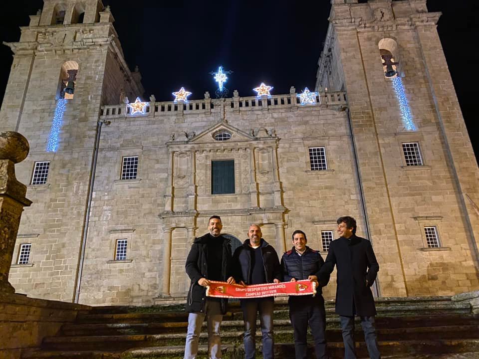 Nuno Rangel sucede a Vítor Fernandes no comando técnico do Mirandês