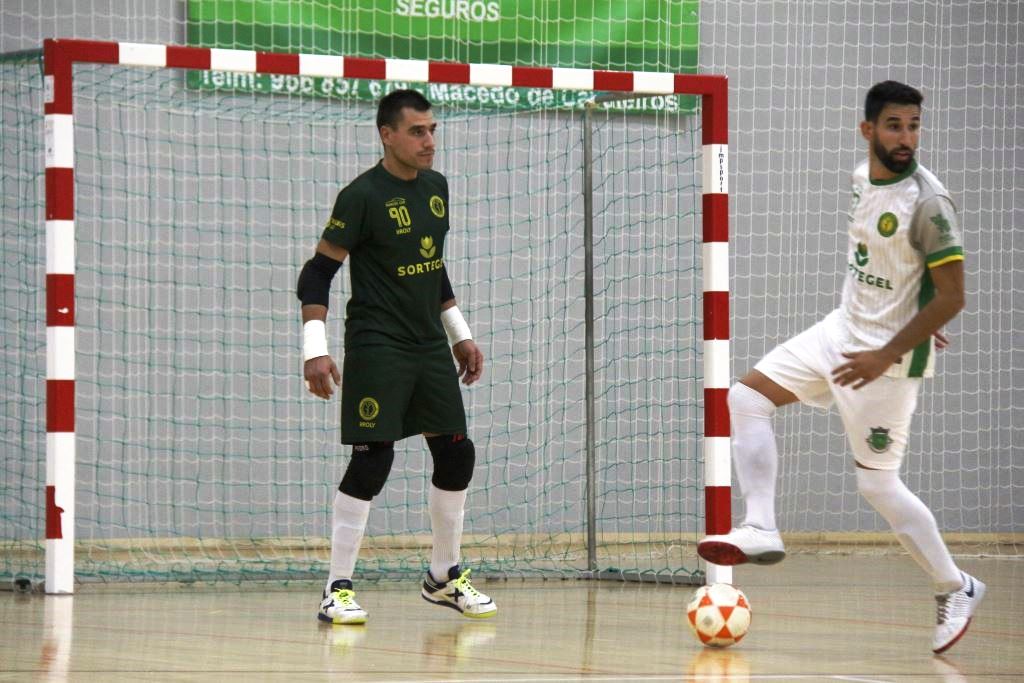 Futsal: Côco de saída do Macedense para reforçar a baliza do Viseu 2001