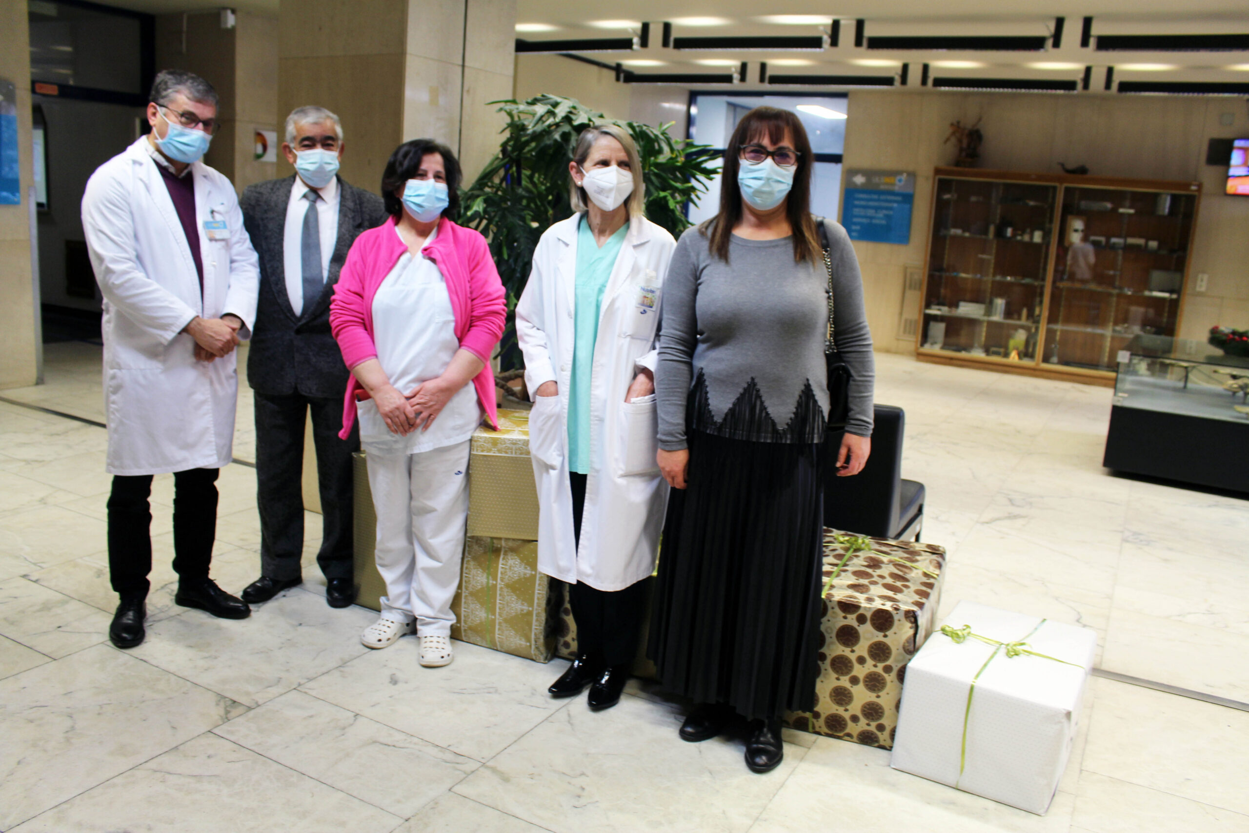ACISB entrega brinquedos angariados em campanha à pediatria do Hospital de Bragança