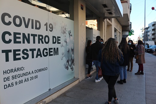 Corrida aos testes na véspera da passagem de ano em Bragança