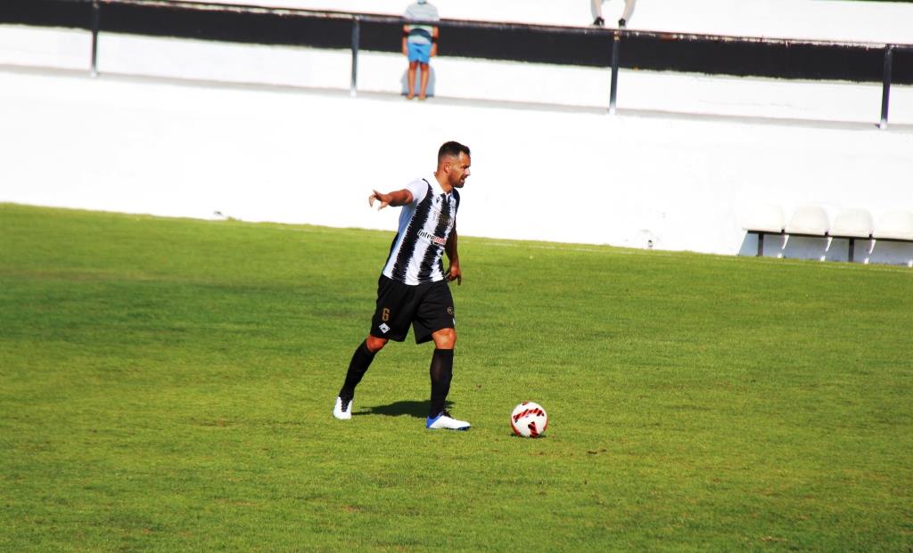 Futebol: Corunha garante que derrota com o Vila Real não afecta o grupo