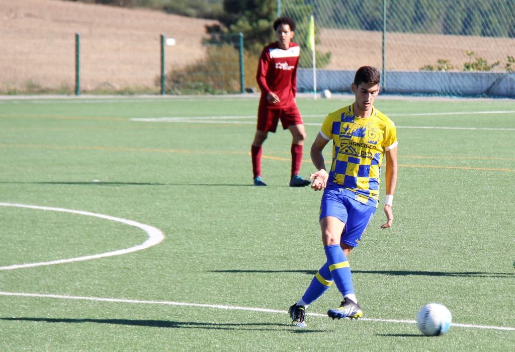 Futebol: Quintã mostra veia goleadora com hat-trick frente ao Argozelo