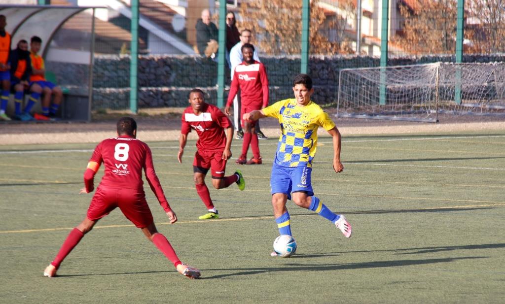 Futebol: Ronaldo Cruz é sinónimo de golo