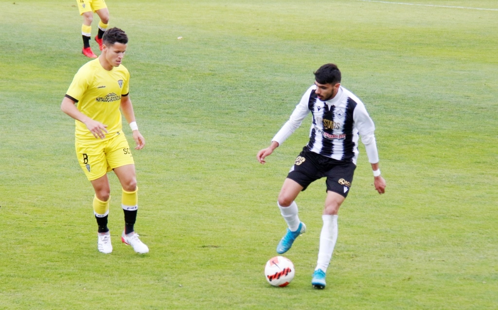 Futebol: Jardel vê no Mirandela uma montra de talentos