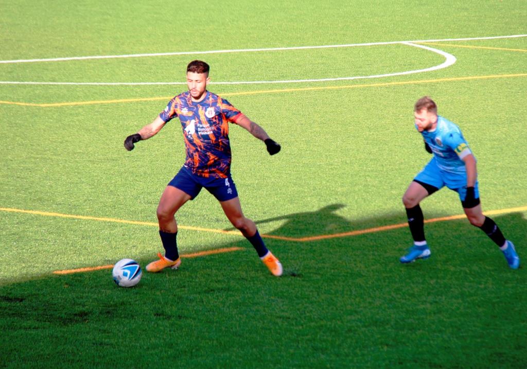Taça Distrital: Carção e F.C. Vinhais empatam a uma bola e deixam a eliminatória em aberto