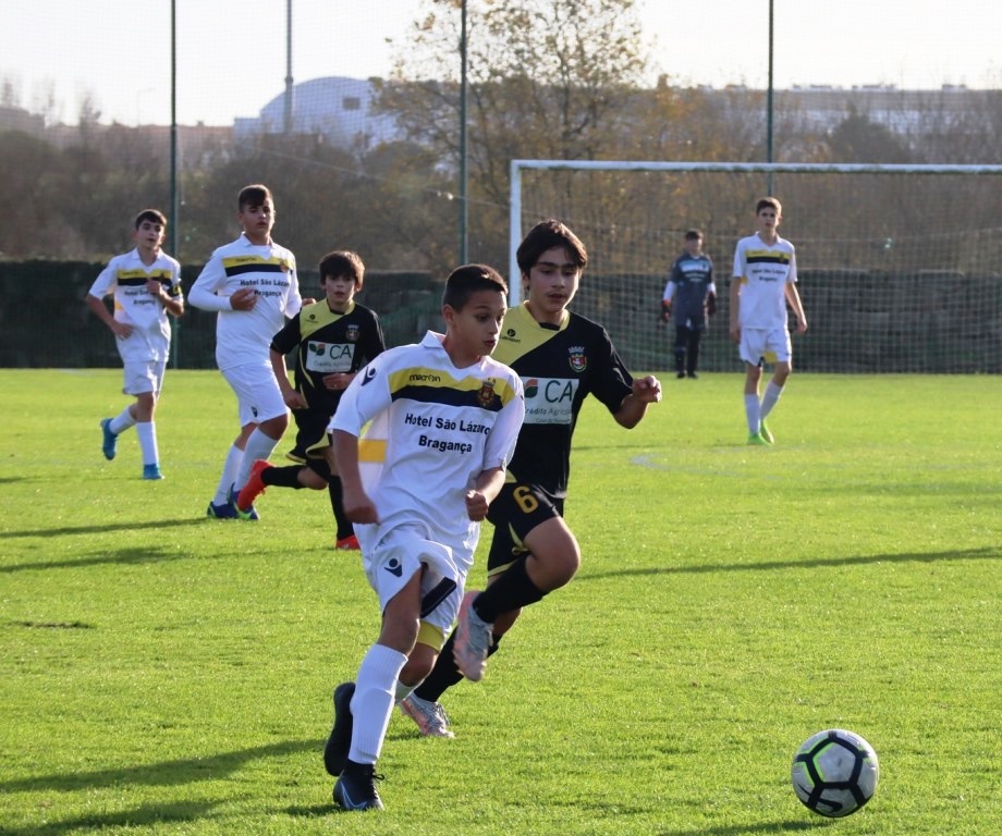 Futebol: Selecção Distrital sub-13 participou no Torneio de Natal na Póvoa de Varzim