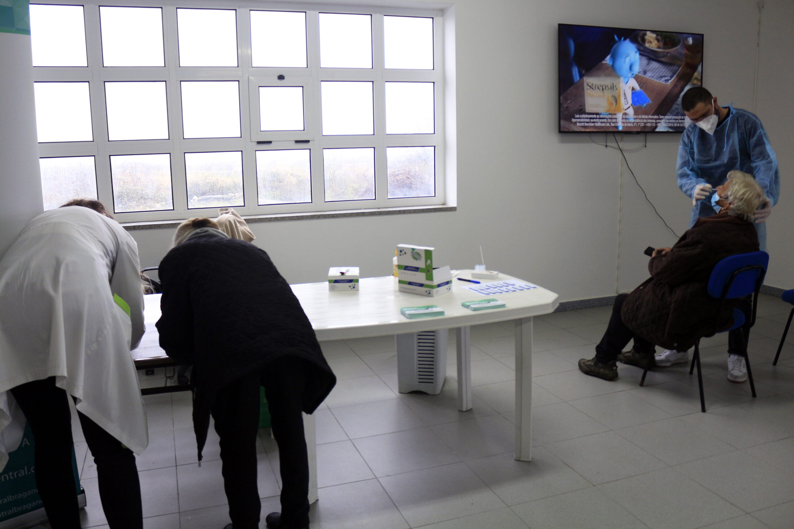 Reforço de testagem de covid-19 chega também às aldeias de Bragança