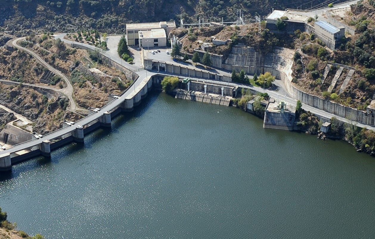 Movimento da Terra de Miranda recomenda a autarcas que reclamem à AT pagamento de impostos associados às barragens