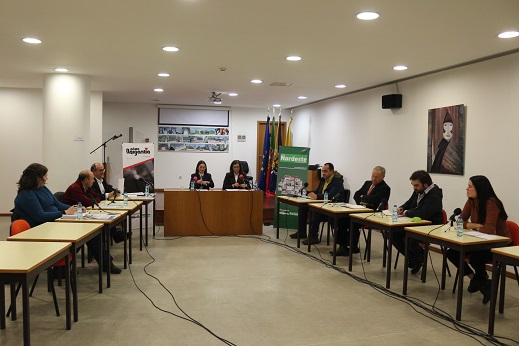 Saúde, estradas e venda das barragens marcaram debate entre candidatos por Bragança com assento parlamentar