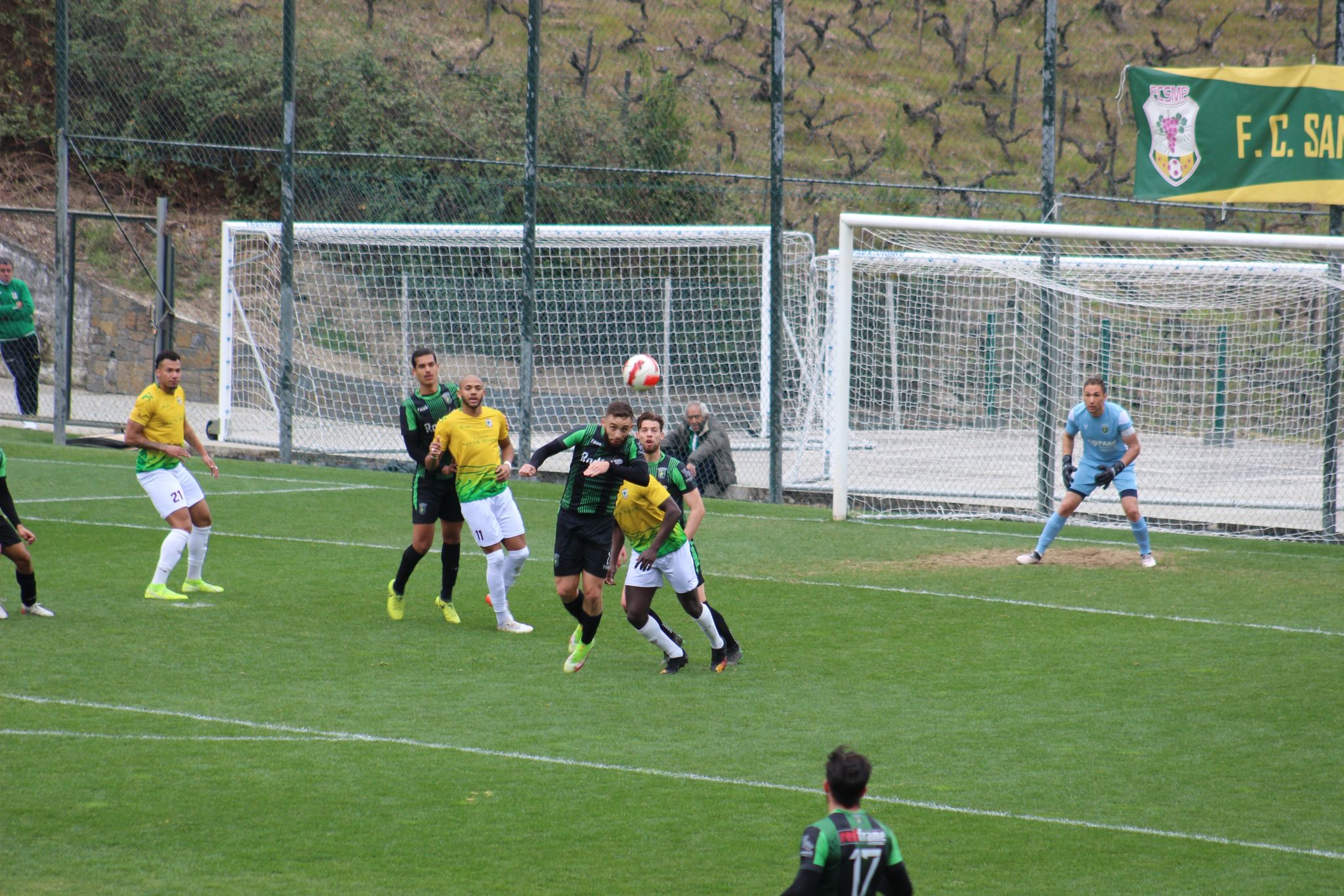 Macedo perde novamente de penálti