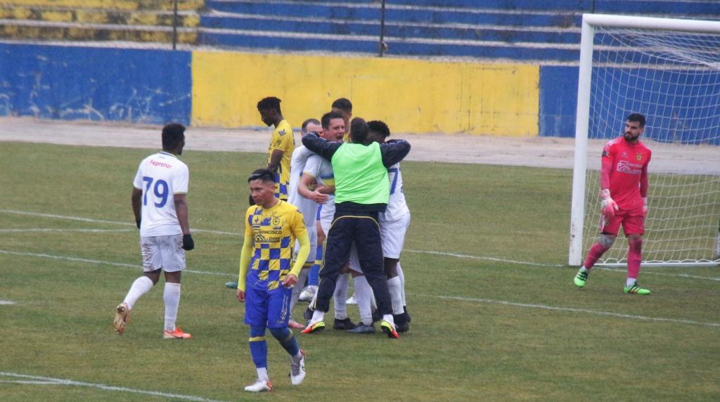 Futebol: Veiga resolve frente ao Rebordelo e coloca o GDB novamente na liderança