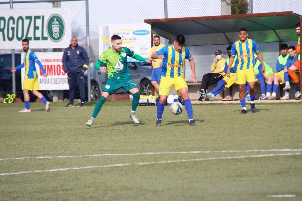 GDB reforça liderança e Rebordelo cede empate caseiro
