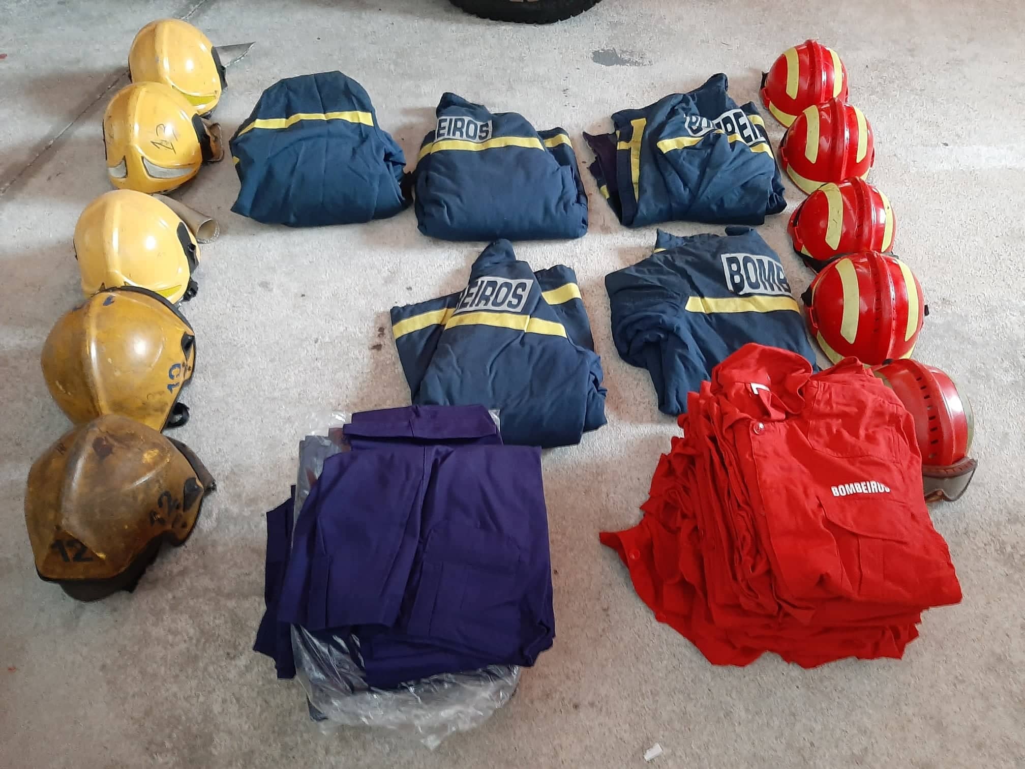 Bombeiros de Izeda doaram equipamento de protecção aos bombeiros da Ucrânia