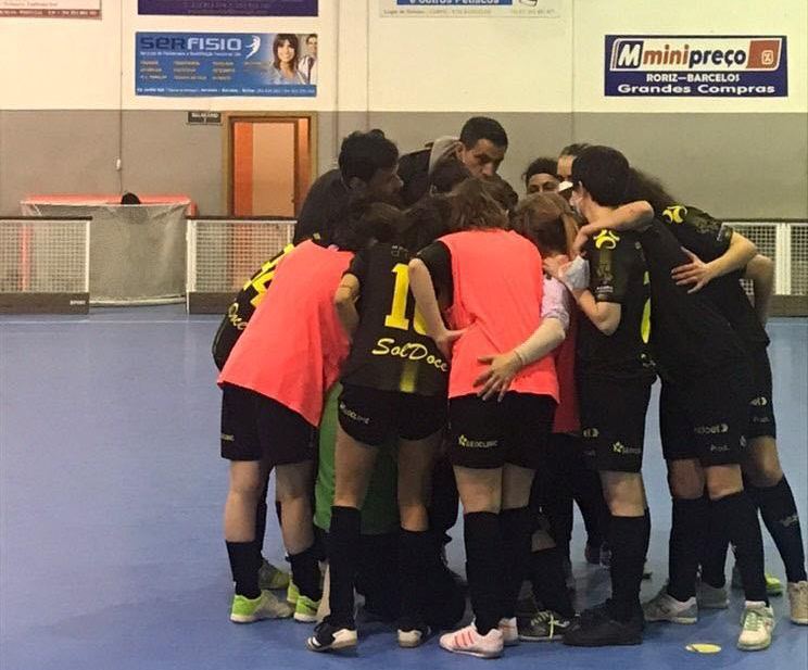 Macedense entra a vencer na Taça Nacional de Futsal feminino