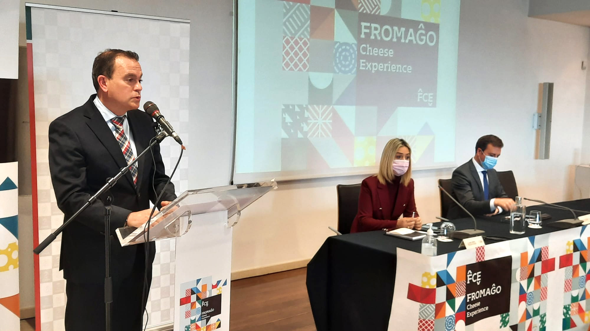 Feira Internacional do Queijo de Zamora apresentada em Bragança para reforçar cooperação transfronteiriça